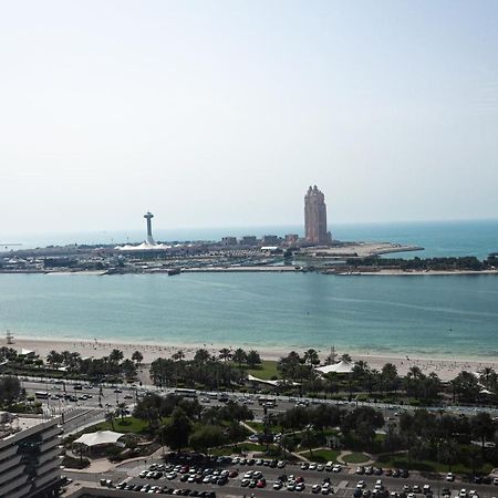 Supurb 2 Bed Apt Beach Front Apartment Abu Dhabi Ngoại thất bức ảnh